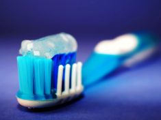 toothbrush - oral health inequities